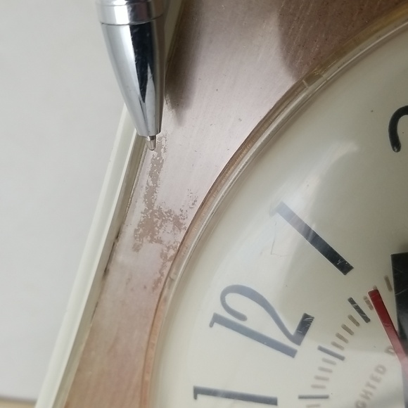 Mid Century General Electric Electric Wall Clock - Picture 17 of 17